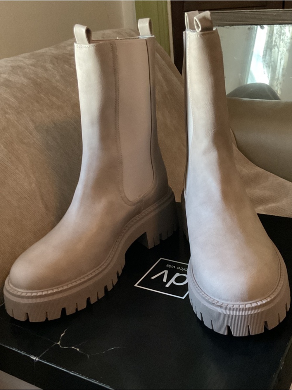 Dolce Vita Taupe Chunky Chelsea Ankle Boots - Picture 2 of 4